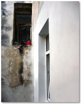 Copyright (c) Michaela Sarbu